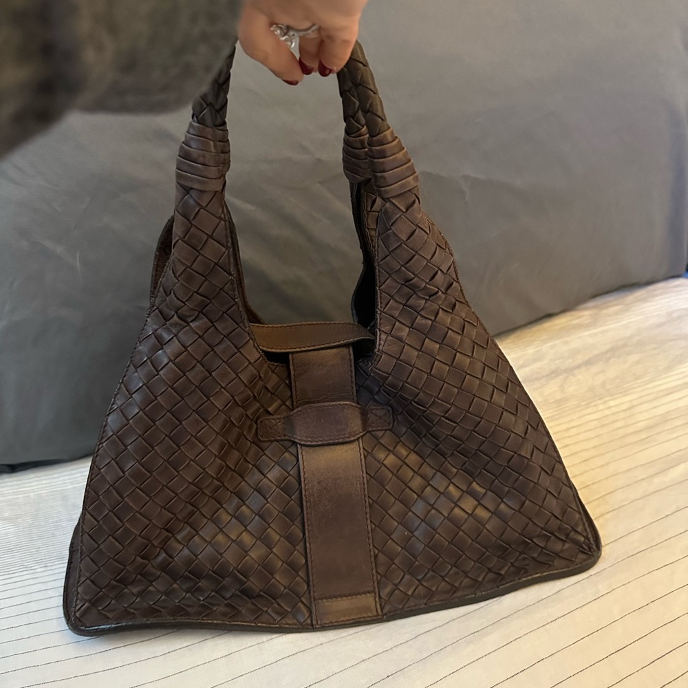 Bottega Veneta Brown Leather Hobo Bag - Picture 3 of 11